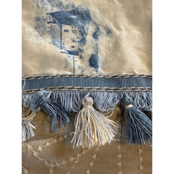 VTG Blue Toile Sm Side Table Cloth lined Tassel Trim Custom made 27in square - Picture 6 of 9